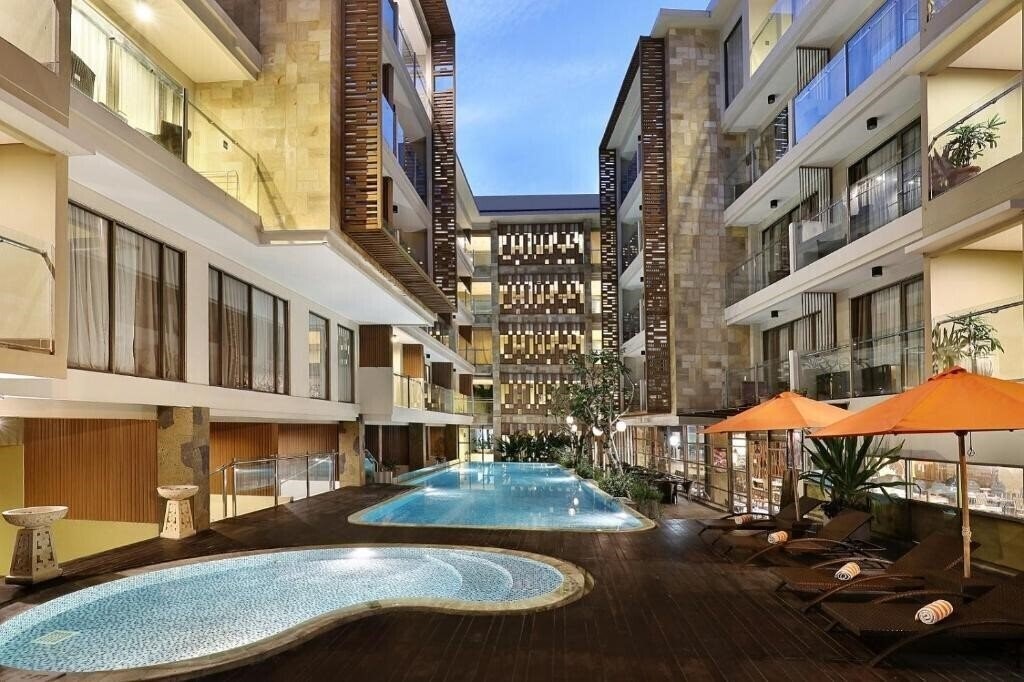 The Harper Hotel Kuta 4* қонақ үйі