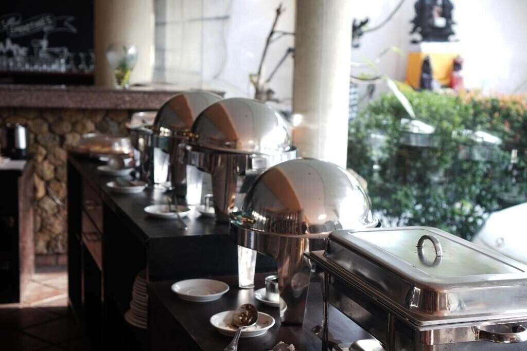 Suris Boutique Hotel 3* фотосуреті