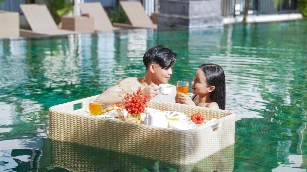 Изображение Grand Kuta Hotel & Residence 3*