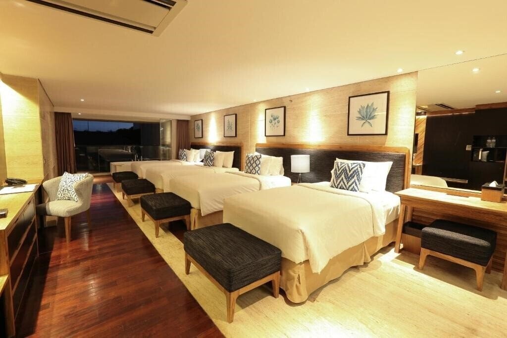 Фотография Golden Tulip Devins Hotel 4*