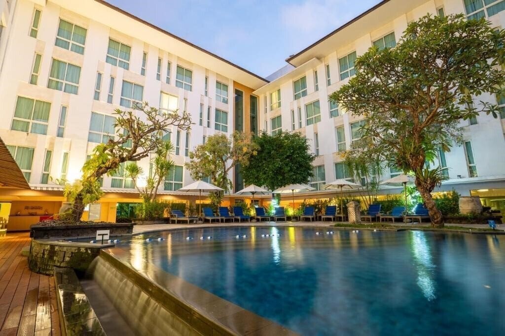 Bintang Kuta Hotel 4* қонақ үйі