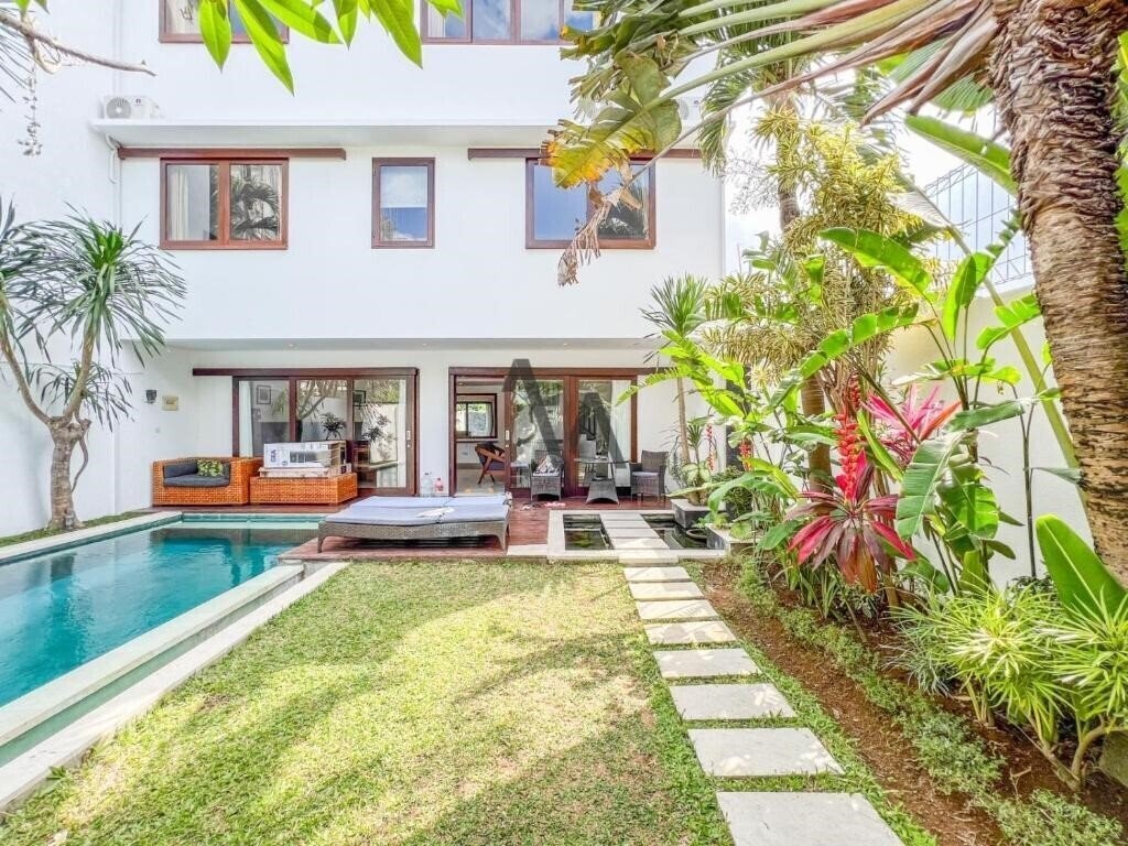 Alamanda Canggu Villa 4* суреті