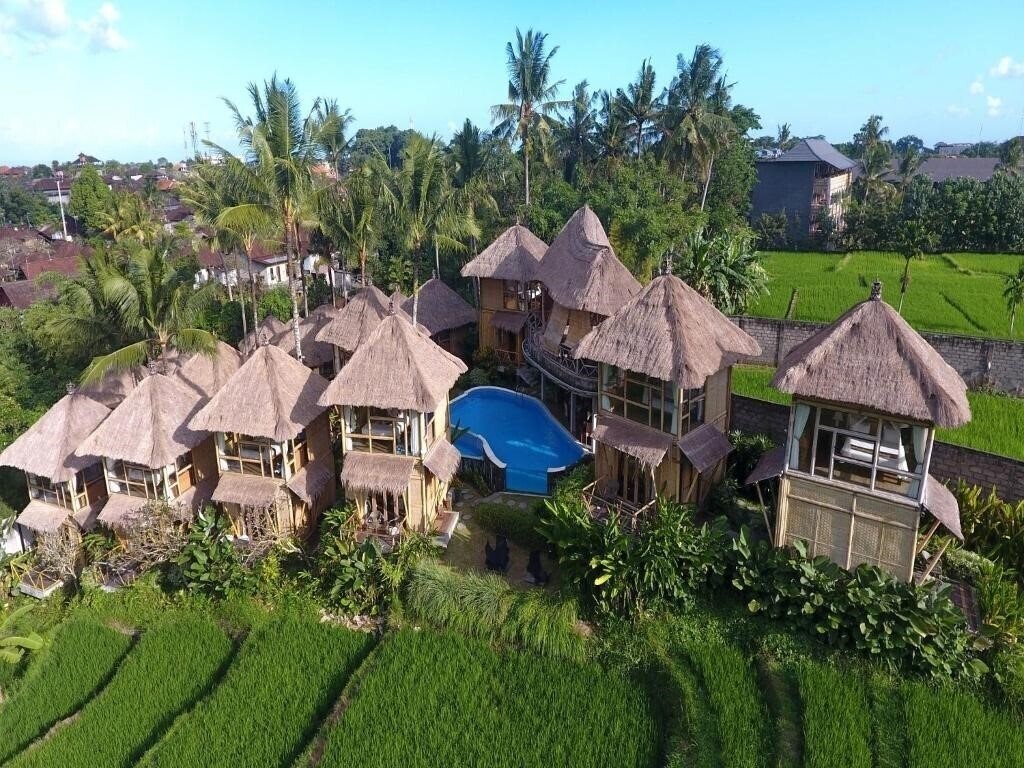 Biyukukung Suites & Spa 4* суреті
