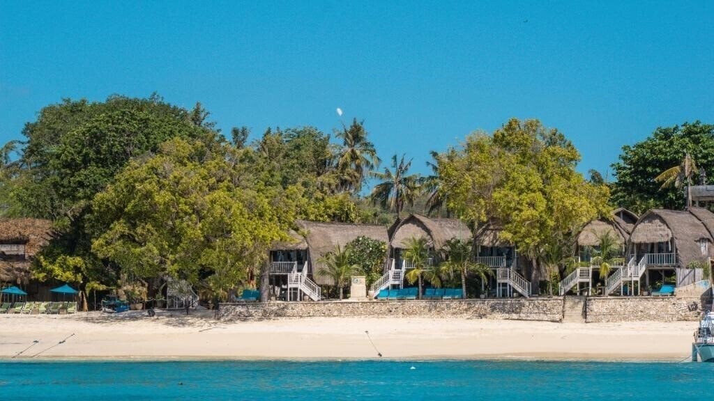 Hai Tide Beach Resort 4* қонақ үйі