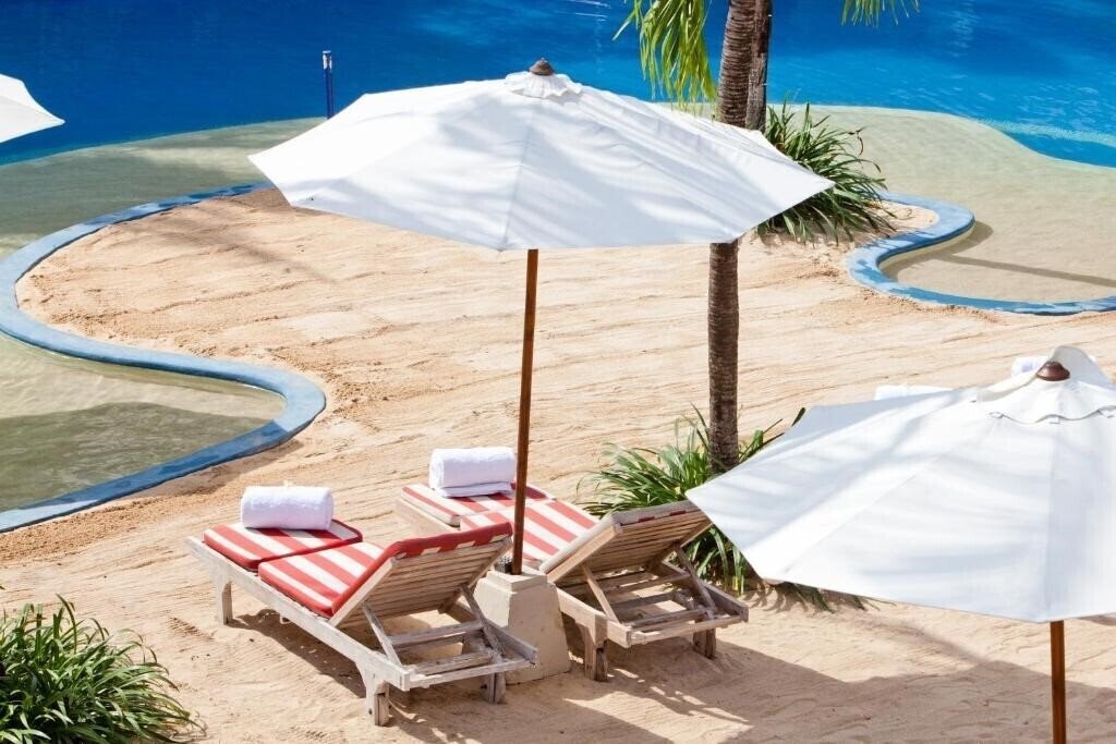 Blu-Zea Resort By Double Six 4* суреті