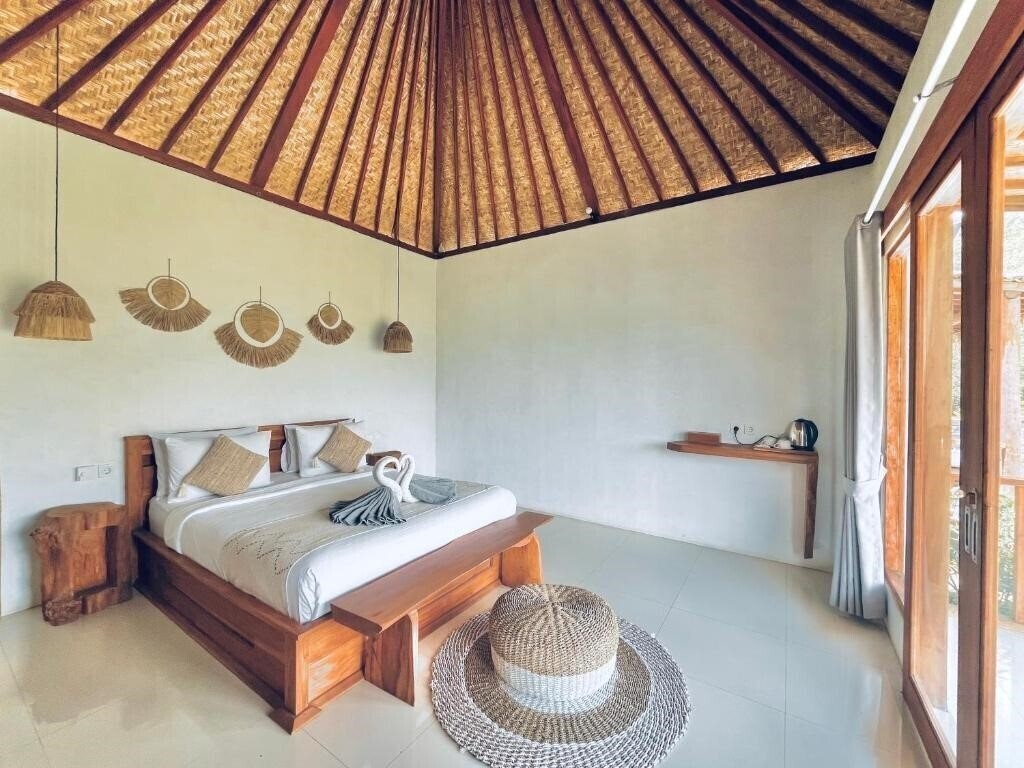 Отель Hillside Eden Bali 4*