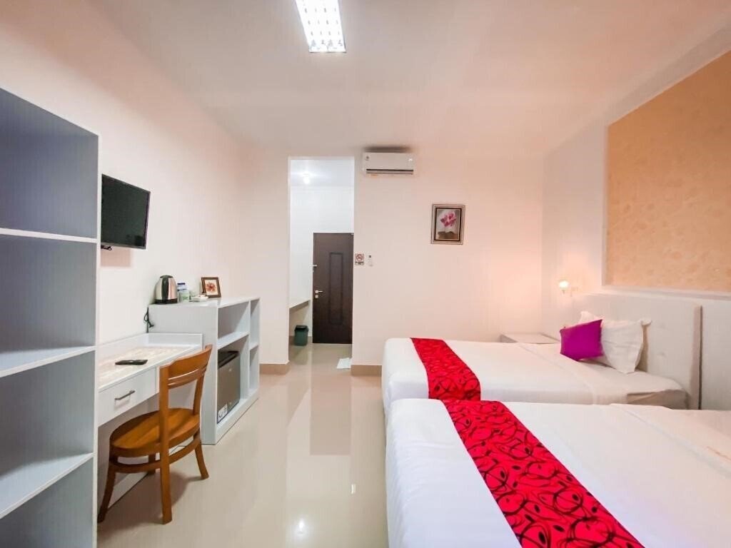 Kesari Glory Hotel Nusa Penida 3* суреті