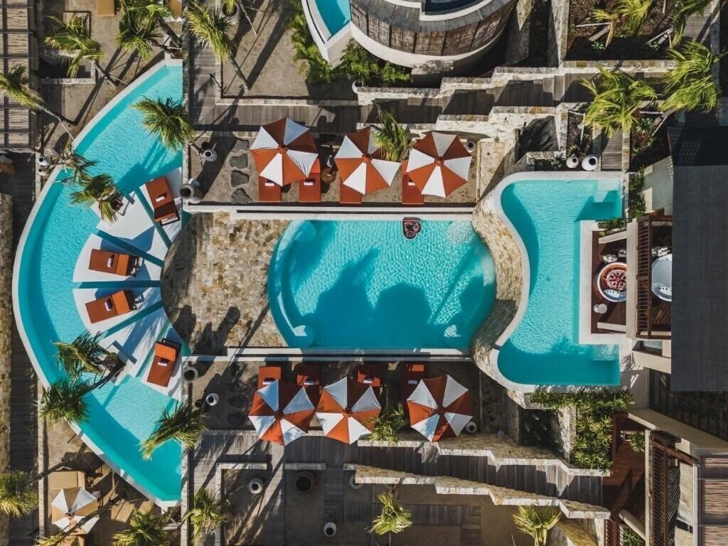 Фото Seascape Resort & SPA Uluwatu by iNi Vie Hospitality 5*