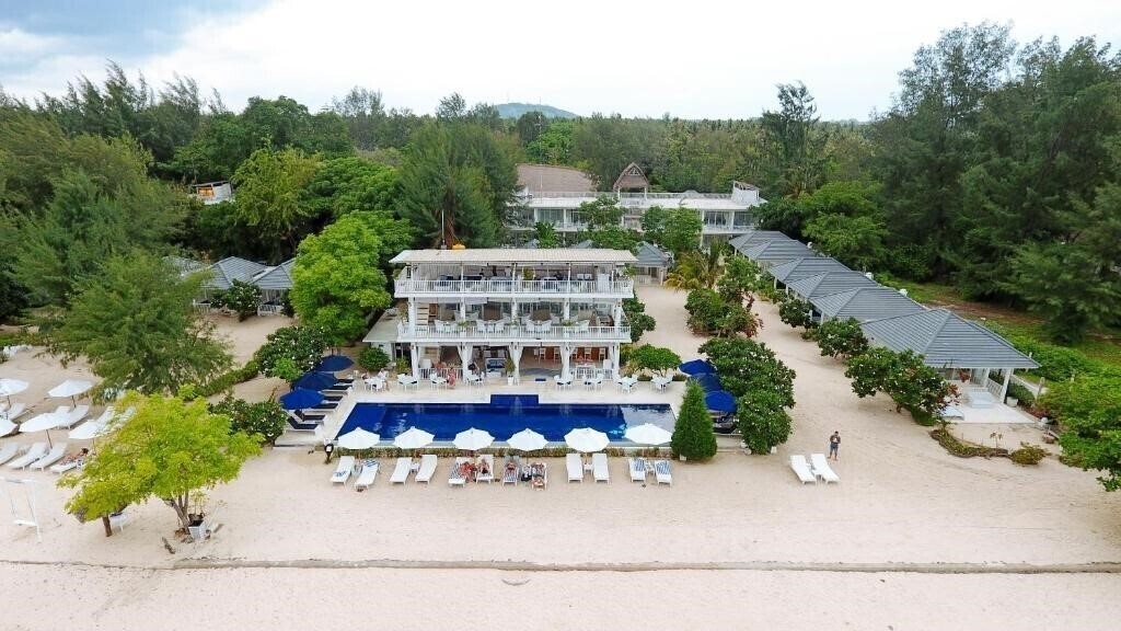 Отель Seri Resort Gili Meno - Adults Only 4*