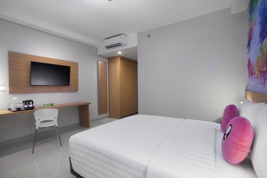 Изображение Favehotel Hasyim Ashari Tangerang 3*