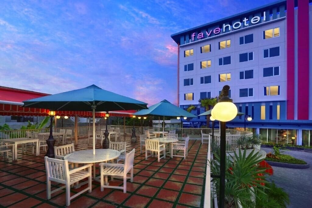 Фото Favehotel Sudirman Bojonegoro 3*
