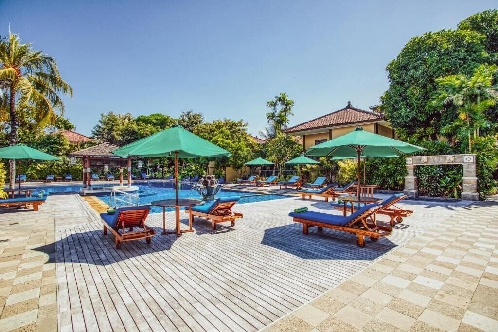 Risata Bali 4* суреті