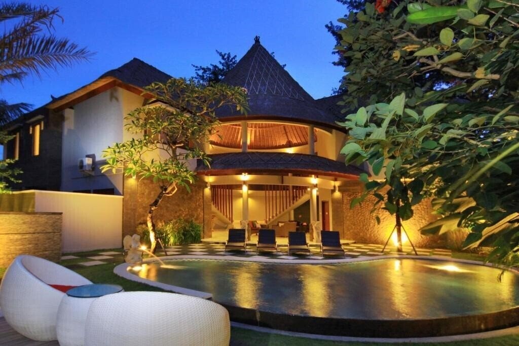 Фото Abi Bali Resort & Villa 3*