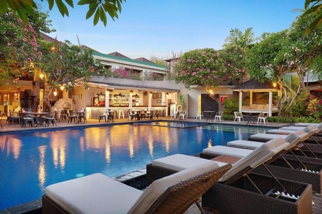 Kamuela Villas & Suites Sanur 5* қонақ үйі