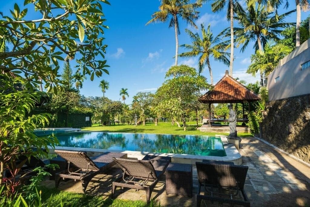 Изображение Agung Raka Bungalow 4*