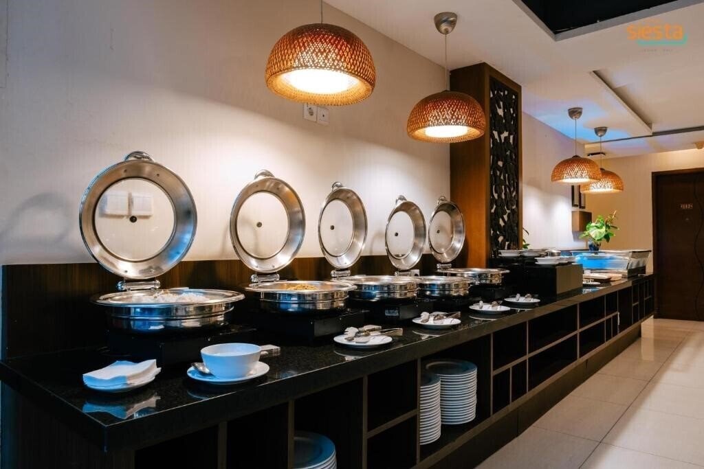 Siesta Legian Hotel 3* қонақ үйі