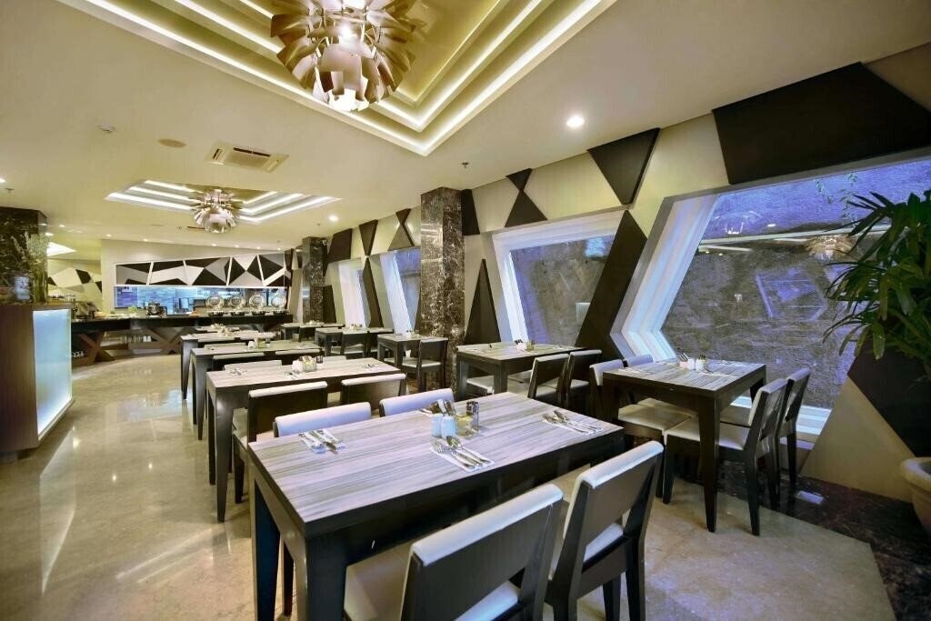 Neo Kuta Jelantik 3* суреті