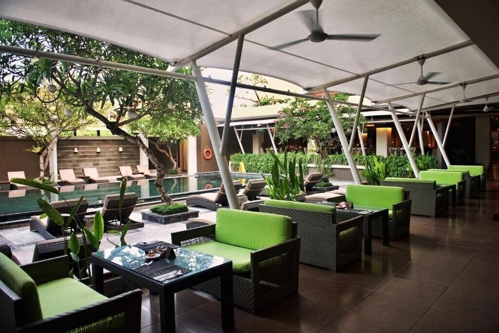 The Kana Kuta Hotel 4* суреті