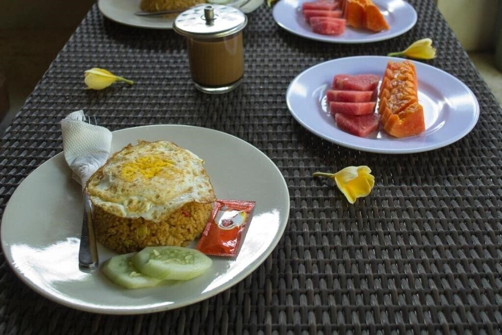 Flamboyan Hotel 3* суреті