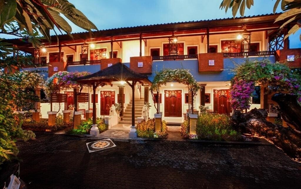 Картинка Bali Taman Beach Resort 3*