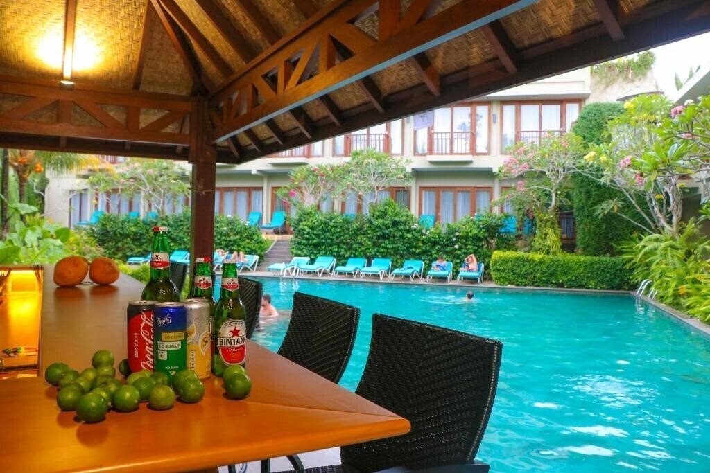 Отель Ubud Wana Resort 4*