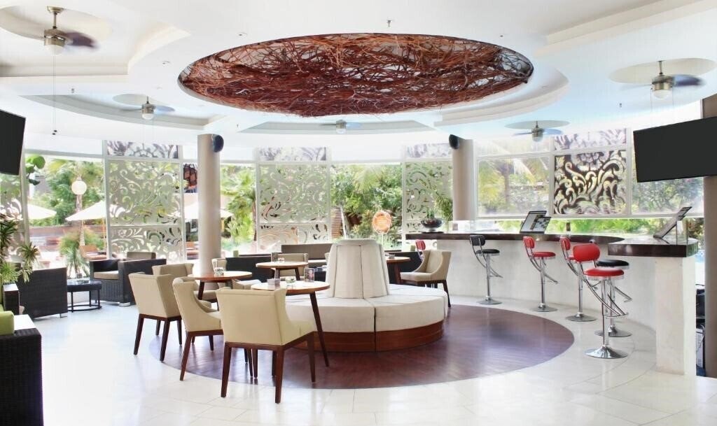 Golden Tulip Jineng Resort 4* фотосуреті