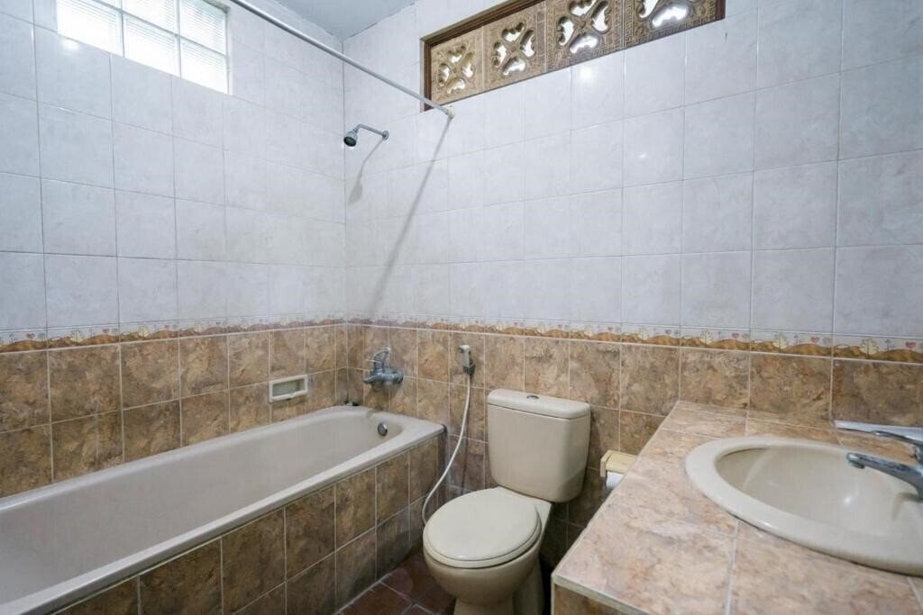 Ananda Beach Hotel Sanur 2* суреті