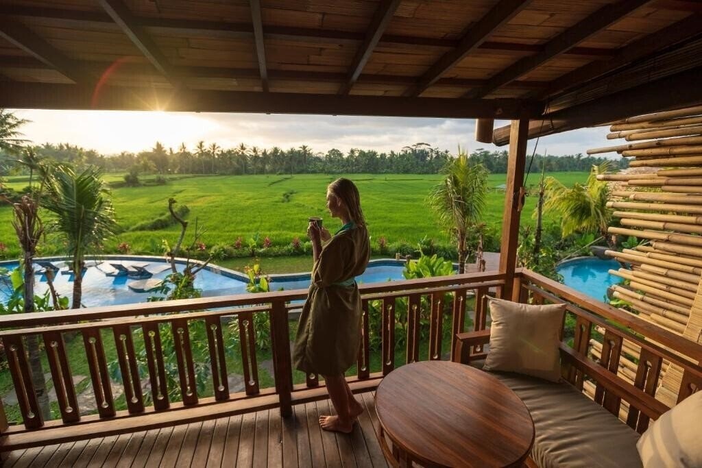 Beehouse Dijiwa Ubud 4* суреті
