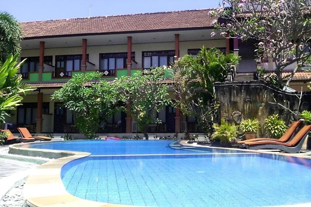 Отель Bali Diva Hotel Kuta (ex. Bali Diva Resort, Rabasta Bali Diva) 3*