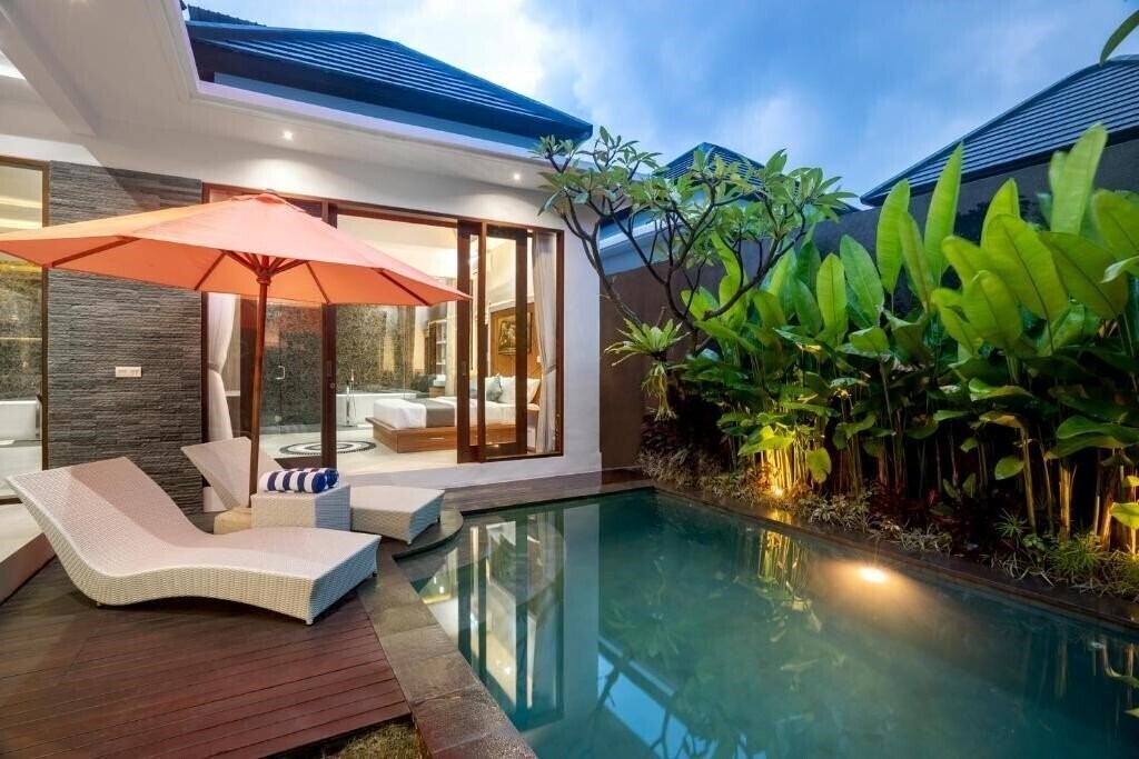 Puri Keraton Seminyak 5* қонақ үйі