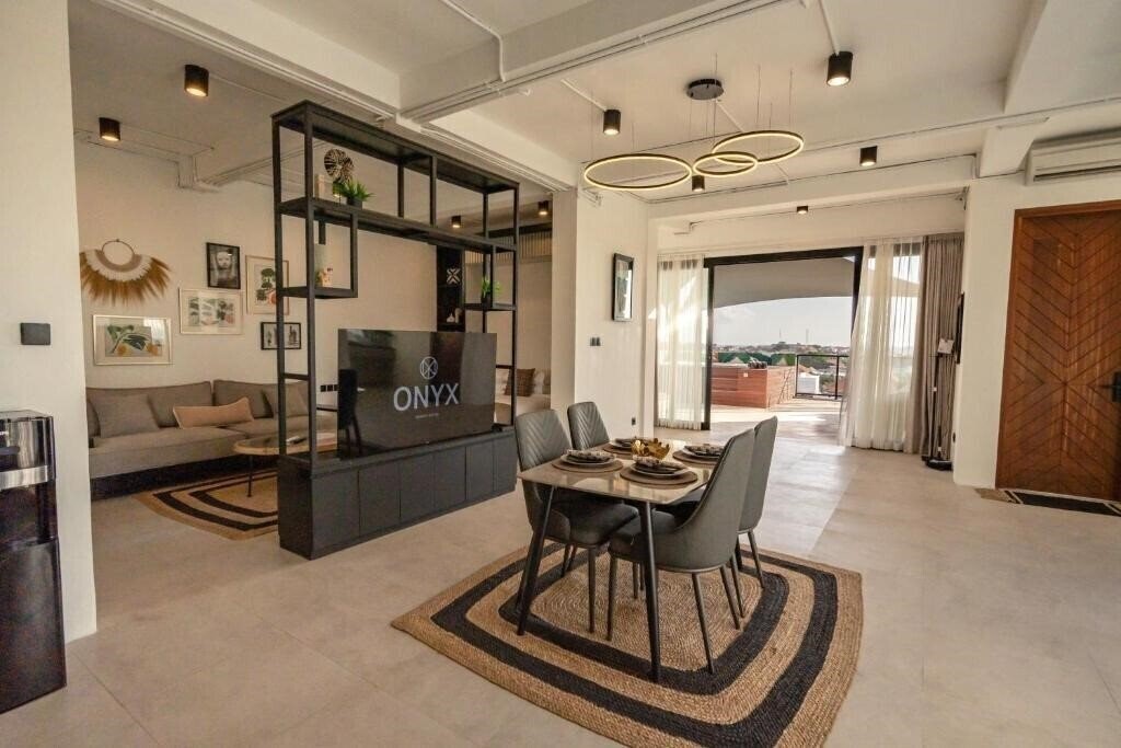 Onyx Beach Hotel 2* суреті