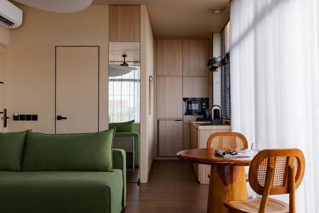 Aviator Bali 4* суреті