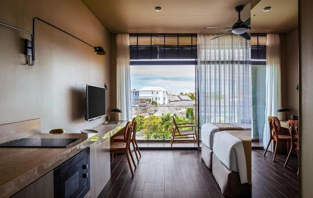 Aviator Bali 4* суреті