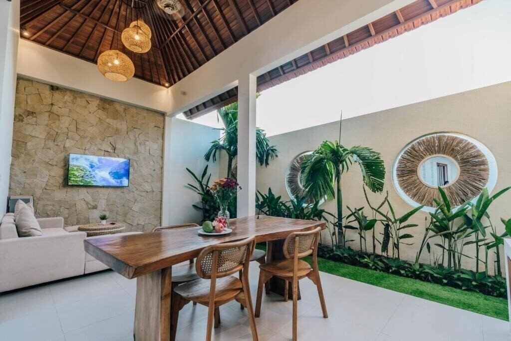 Картинка Ganesha Villa 2*