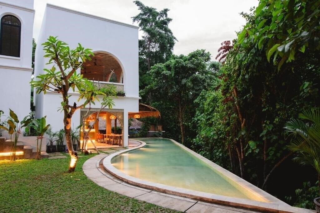 Greenforest Anahata 4* қонақ үйі