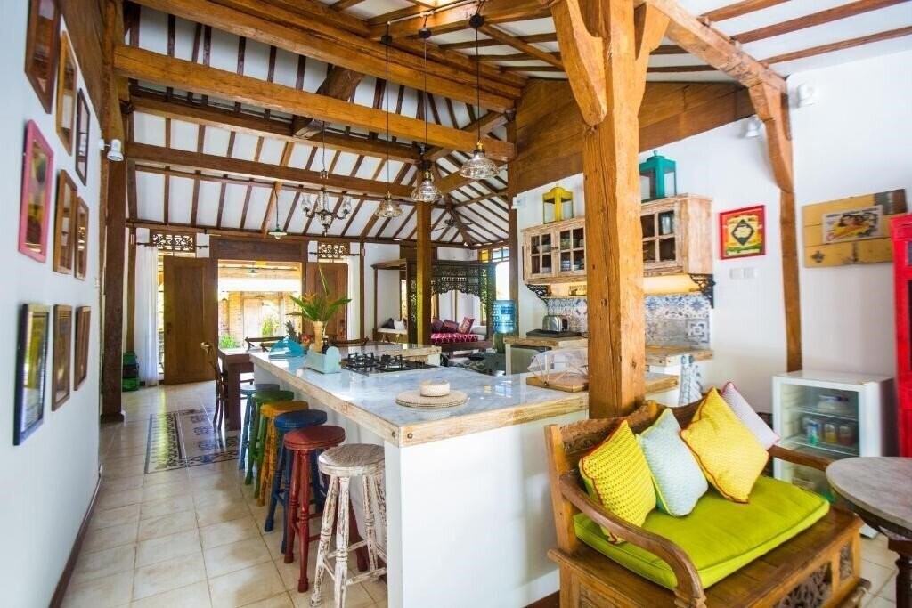 Lata Lama 4* суреті