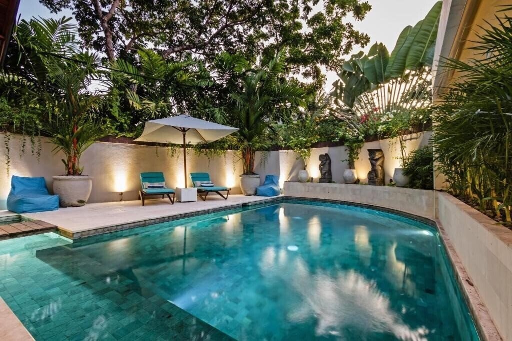Фото Villa Karang Berawa 4*