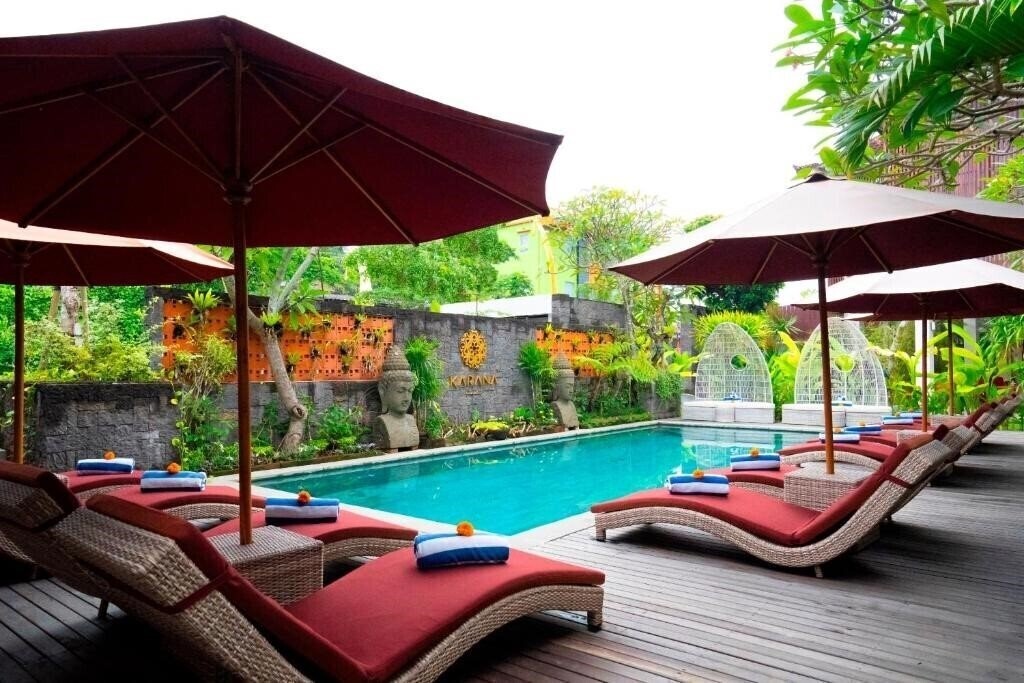 Отель Freddies Villas Ubud 4*