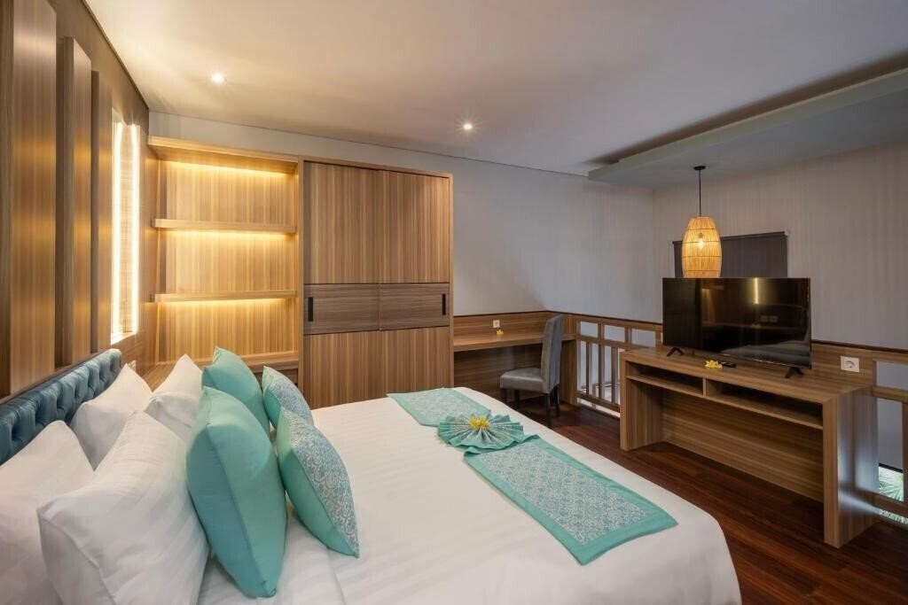 Фотография New Moon 4*