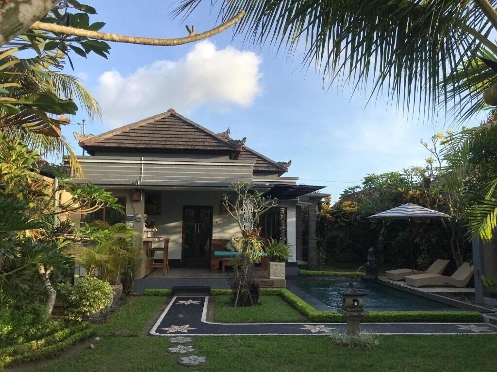 Отель Pondok Sawah Asri 4*