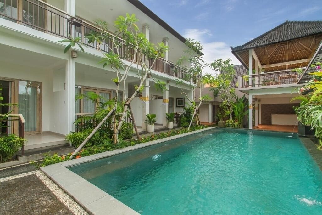 Фото Tri Dewi Residence 3*
