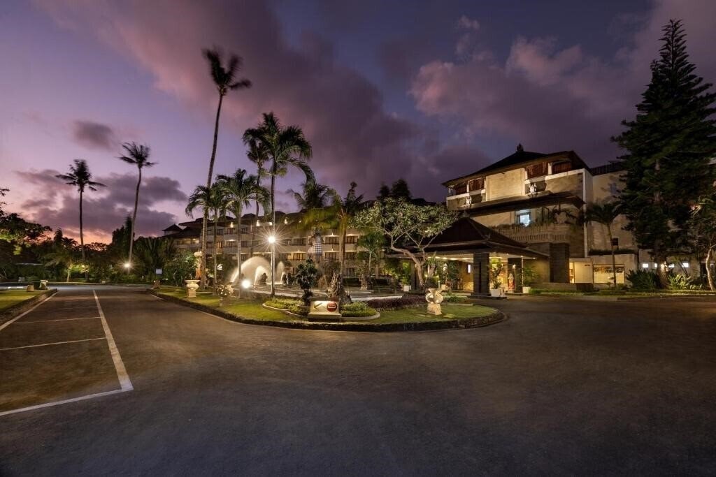 Prama Sanur Beach Bali 4* суреті