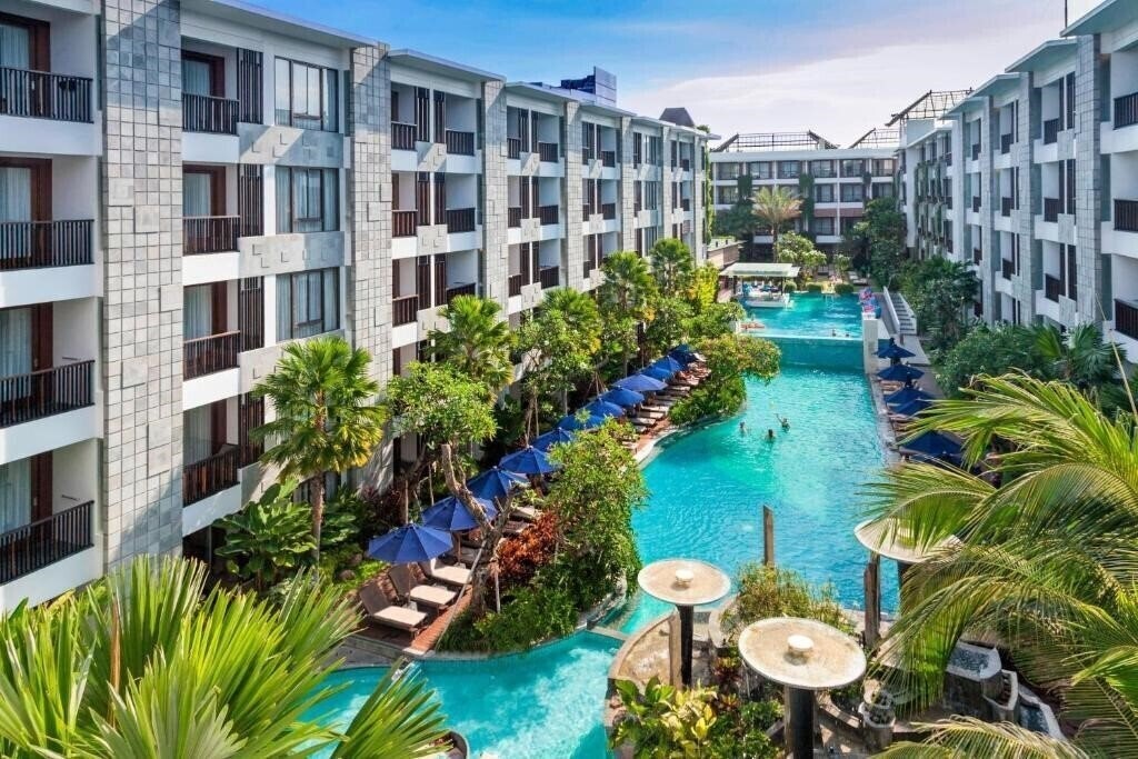 Courtyard Marriott Seminyak 4* қонақ үйі