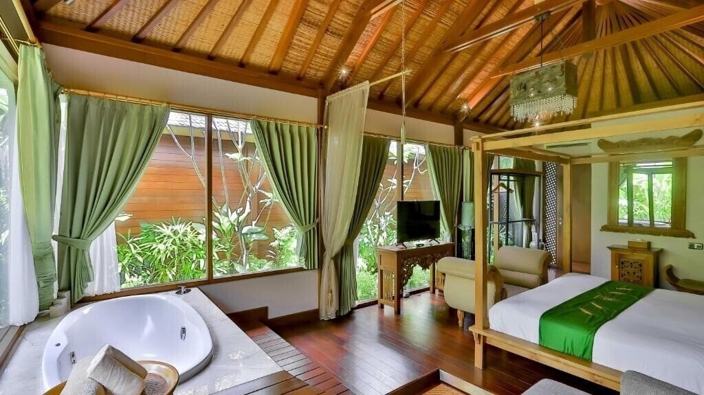 Фото Disini Luxury Spa & Villa 5*