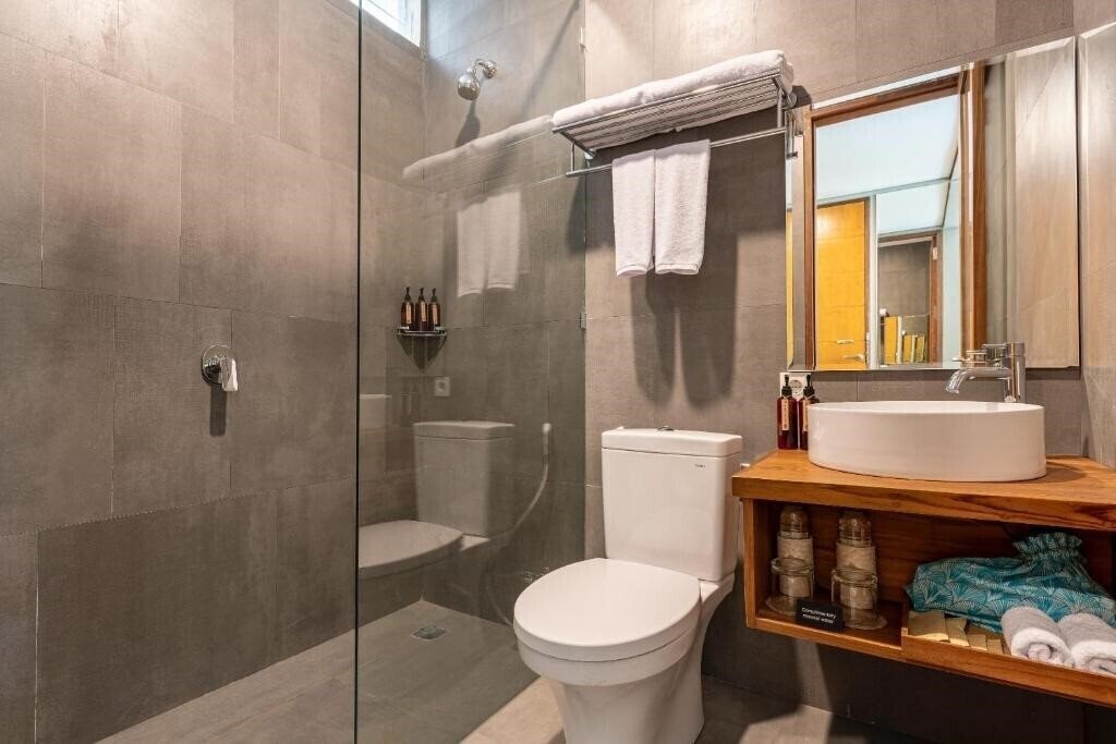 Фотография Ecozy Dijiwa Canggu 3*