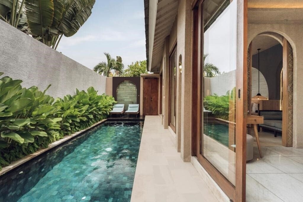 Отель Astera Seminyak **** 4*