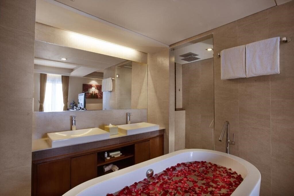 Фотография Dprimahotel Petitenget Seminyak 3*