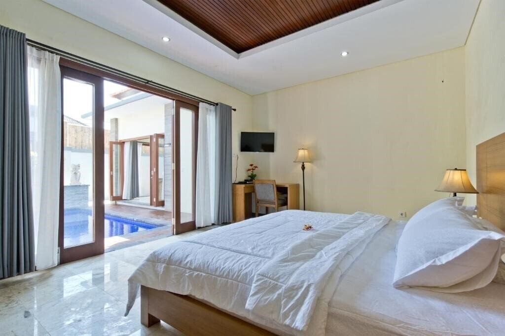Фото BVilla Seminyak 3*