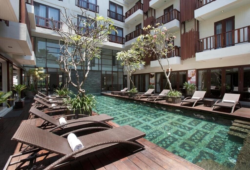 Sense Hotel Seminyak 4* қонақ үйі