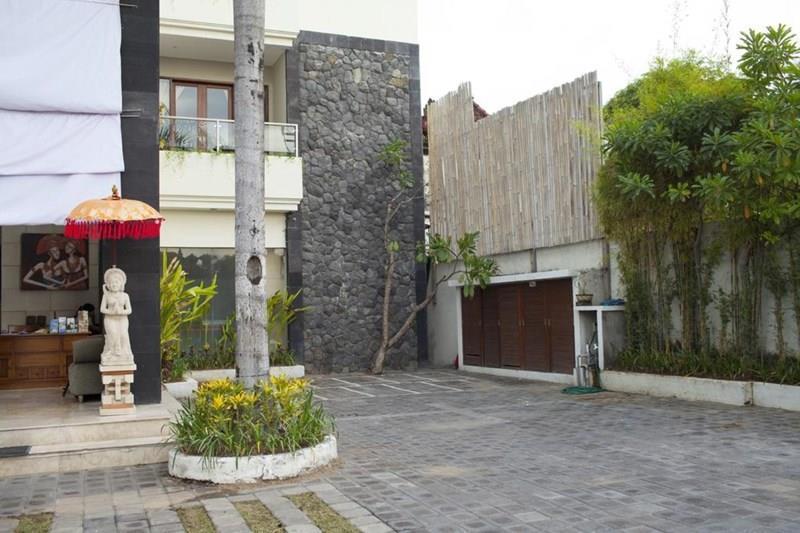 Изображение The Segara Condotel 4*